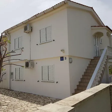 Apartments Macek Vir Exterior photo