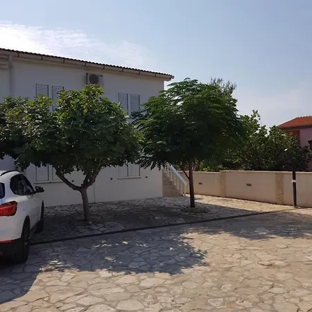 Apartments Macek Vir Exterior photo